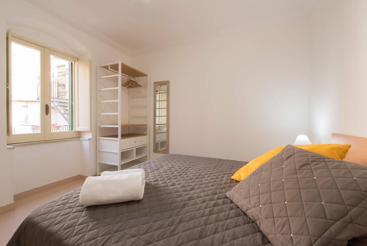 Duomo Seaside Deluxe Apartment By Ortigia Apartments Syrakuzy Zewnętrze zdjęcie