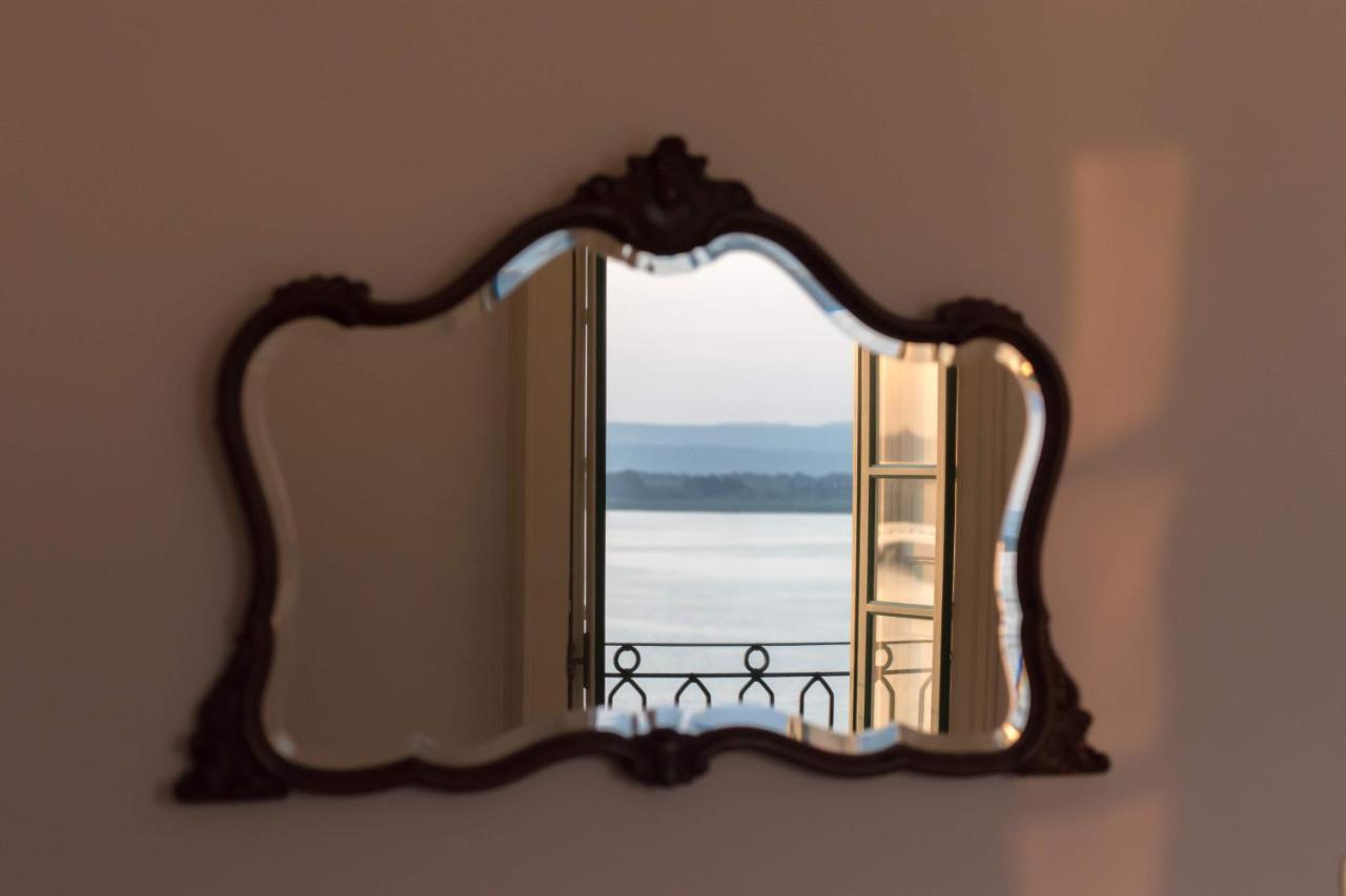 Duomo Seaside Deluxe Apartment By Ortigia Apartments Syrakuzy Zewnętrze zdjęcie