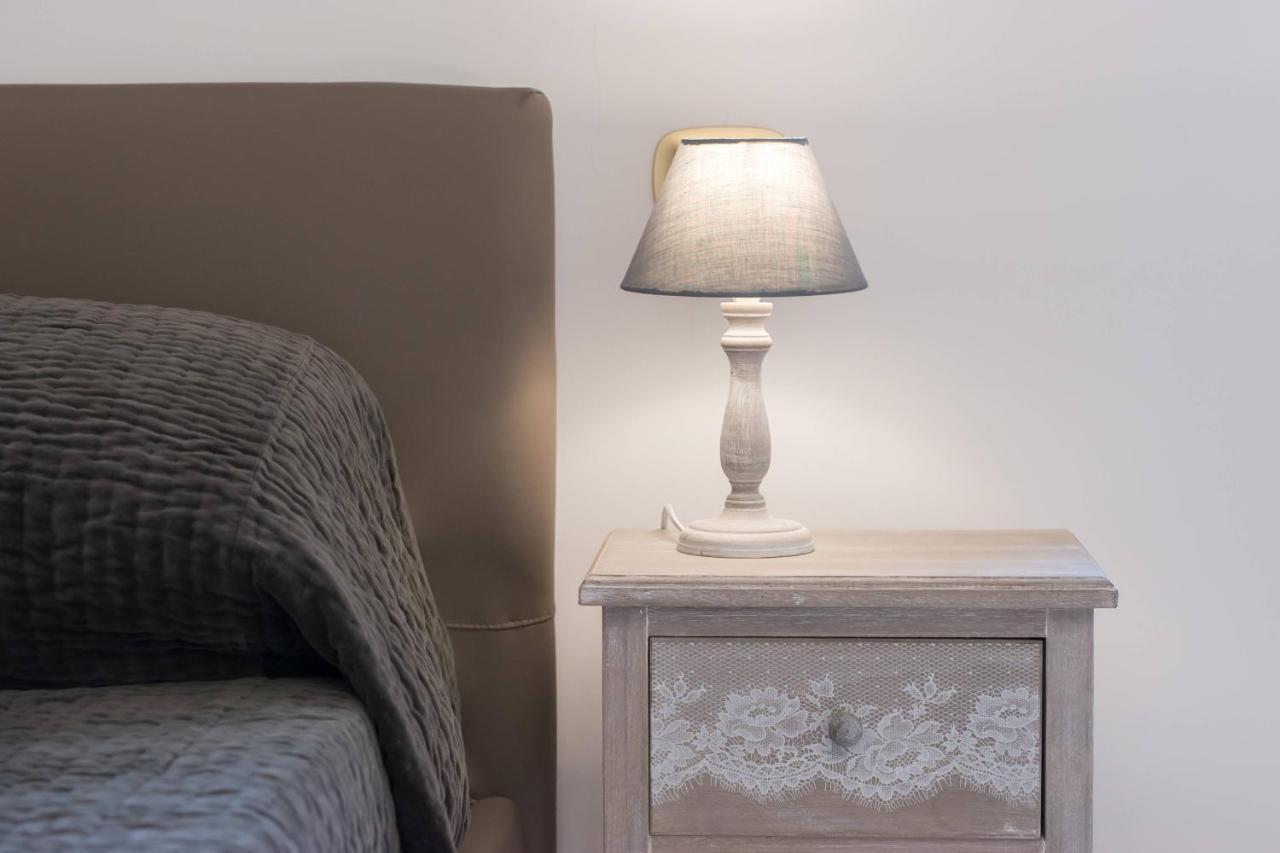 Duomo Seaside Deluxe Apartment By Ortigia Apartments Syrakuzy Zewnętrze zdjęcie